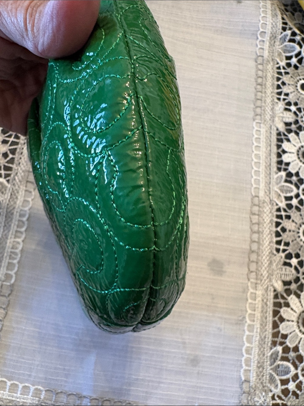 Coach Quilted Patent Leather Green Wristlet with Strap - Picture 4 of 7